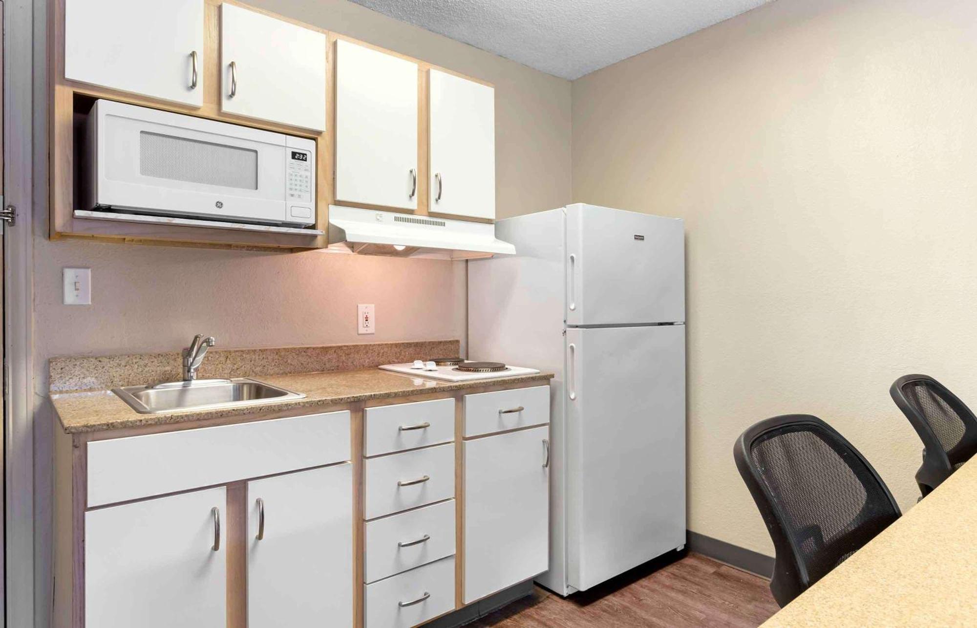 Extended Stay America Select Suites - Houston - Sugar Land Esterno foto