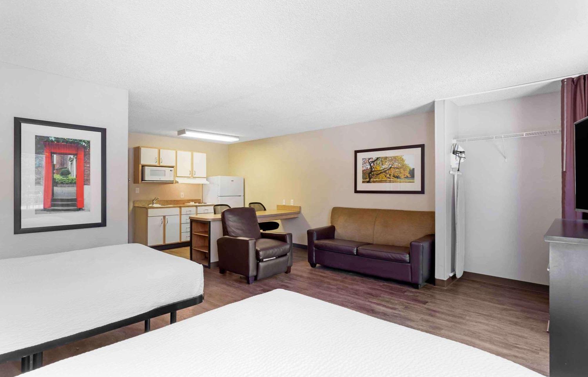 Extended Stay America Select Suites - Houston - Sugar Land Esterno foto