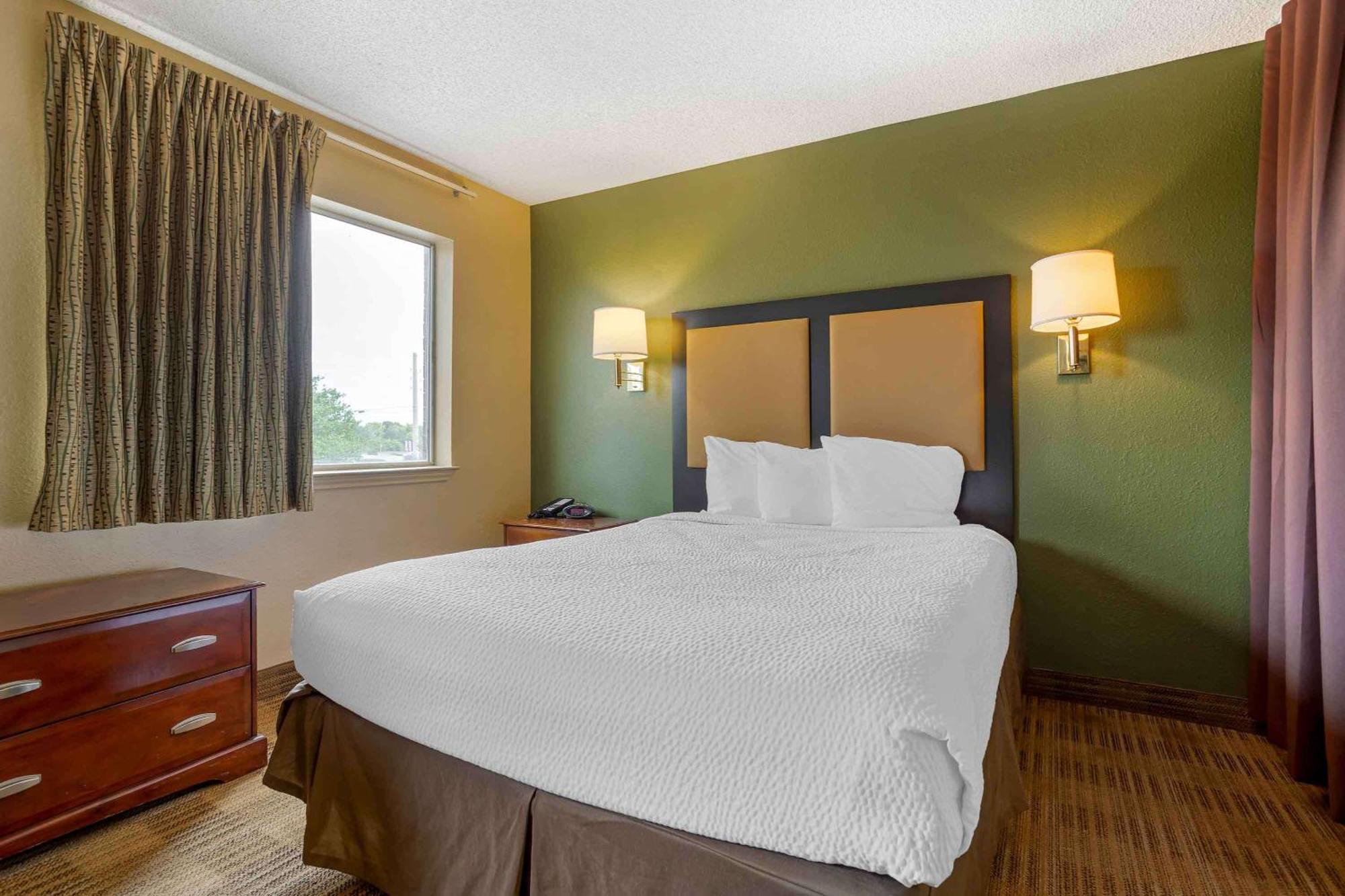 Extended Stay America Select Suites - Houston - Sugar Land Esterno foto