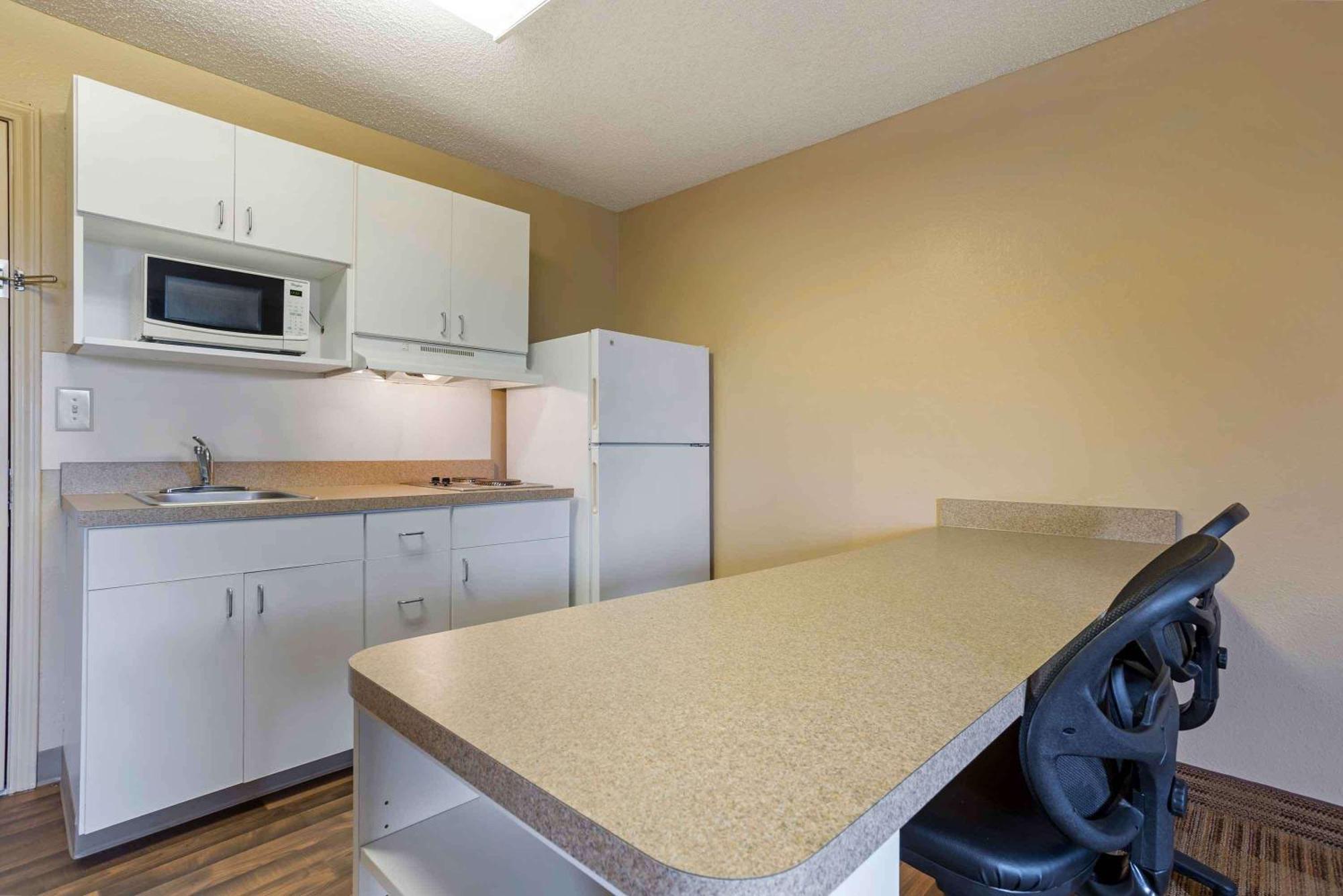 Extended Stay America Select Suites - Houston - Sugar Land Esterno foto